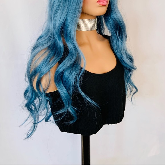 Long Gorgeous 28” Ocean Blue Color Premium Fiber Glueless Lace Front Wig - Picture 7 of 10